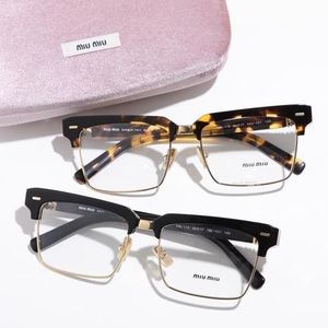 MIUMIU メガネ 0MU 11XV スクエア ブロー型
