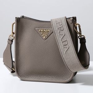 PRADA ショルダーバッグ 1BH191 2DKV レザー メタルロゴ
