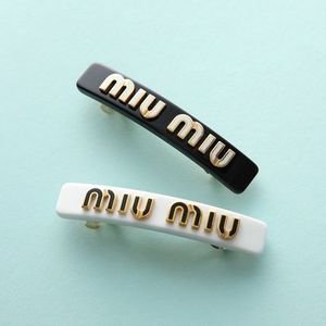 MIUMIU バレッタ 5IF114 2F72 ヘアクリップ