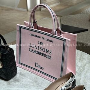 Dior ディオール ブックトート トートバッグ ミディアム