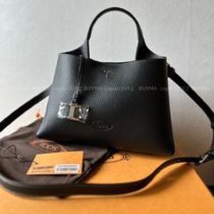 【国内発送 & 関税込】TOD'S レザー バッグ マイクロ