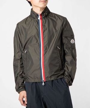 MONCLER 1A73200 68352 ジャケット KERALLE ナイロン ブルゾン