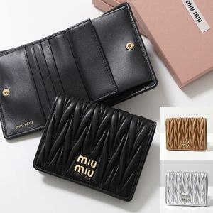 MIUMIU 二つ折り財布 5MV204 2FPP MATELASSE レザー