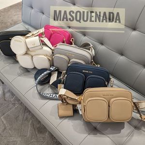 限定セール!☆Michael Kors JET SET クロスボディ レザー