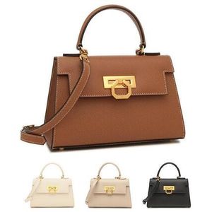 CARBOTTI ショルダーバッグ ハンドバッグ グレタ 245V2 GRETA