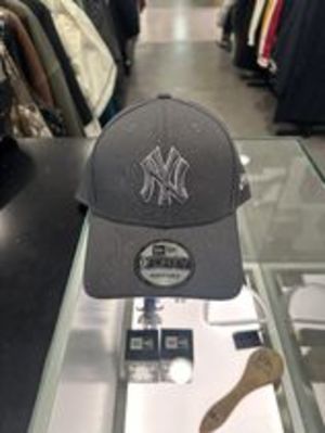 韓国newera■MLB Outline Logo Ball Cap■送料込