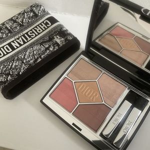 DIORSHOW 5 COULEURSサンククルールアイシャドウ限定ポーチ付き