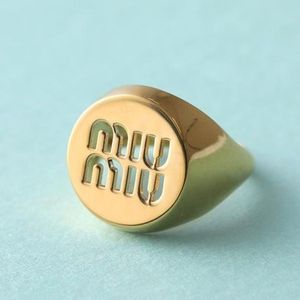 MIUMIU リング 5IA046 2DTU シグネット 指輪