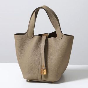 HERMES ピコタン PICOTIN LOCK PM 18 H056289CK