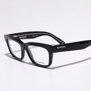 BALENCIAGA メガネ BB0343O ウェリントン型