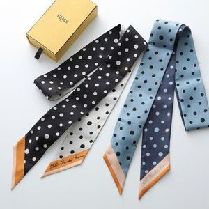 FENDI スカーフ WRAPPY FXT011 AWEY リバーシブル