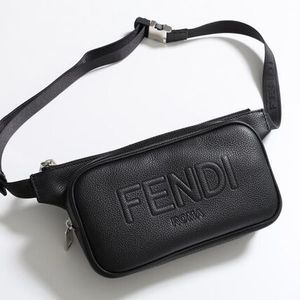 FENDI ボディバッグ 7VA605 AMAC レザー クロスボディ