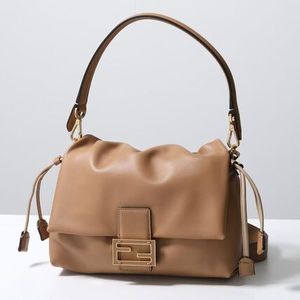 FENDI ショルダーバッグ MAMMA BAGUETTE MEDIUM 8BR833 AQ0D