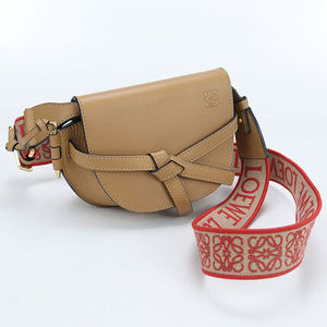 LOEWE 斜め掛け ショルダーバッグ【ランク:A】