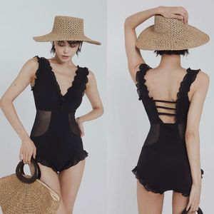 ワンピース水着 V字 エレガント 体系カバー フリル