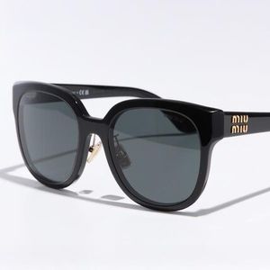 MIUMIU サングラス 0MU 01ZS バタフライ ウェリントン