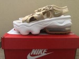 新色!!☆Nike☆Air Max Koko サンダル セサミ