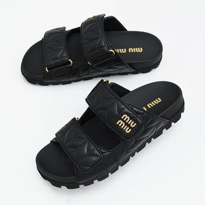 【国内即発】MIU MIU マテラッセレザー サンダル