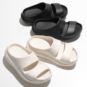 OOFOS リカバリーサンダル OOYEA スライド スリッパ