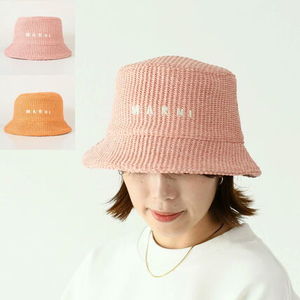 【国内即発】MARNI ラフィア調 バケットハットロゴ刺しゅう入り