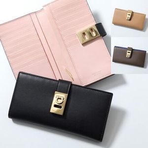 FERRAGAMO 二つ折り長財布 HUG 22 0522