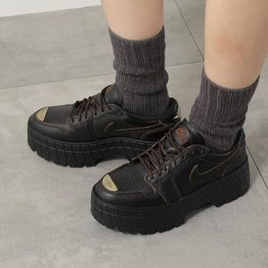 NIKE スニーカー W AIR JORDAN 1 BROOKLYN LOW HF3184