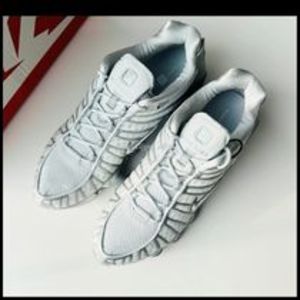 Nike Shox TL Pure Platinum and Metallic Silver ナイキ