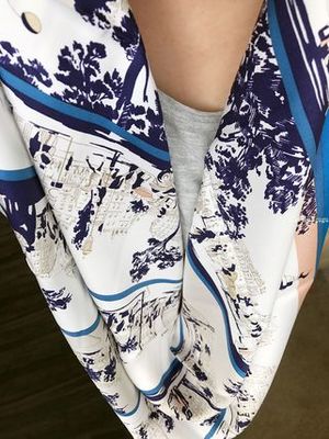 (エルメス)カレ90《ブールヴァールの陰から》スカーフ