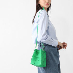 BOTTEGA VENETA クロスボディバッグ 680218-vcqc4