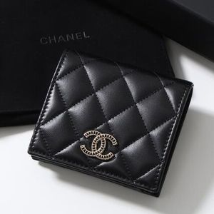 CHANEL 二つ折り財布 AP4487 B20066 MATELASSE マトラッセ