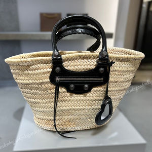 即納!BALENCIAGA LE CAGOLE ミディアムバスケット かごバッグ
