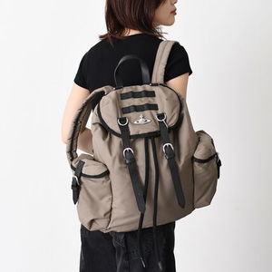 【国内即発】Vivienne Westwood HIGHLAND BACKPACK