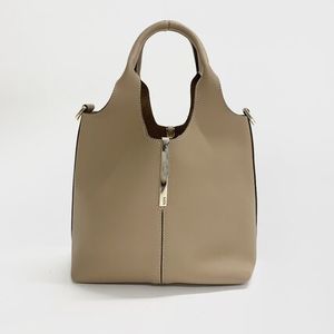 TOD'S (トートバッグ)