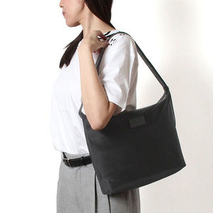 エムエムシックス MM6 Maison Margiela ナイロンクロスボディBAG