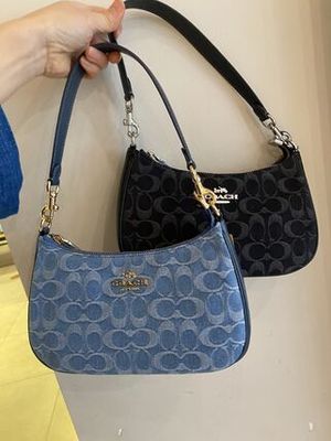 【COACH】シグネチャーデニム テリ ショルダーバッグ CDQ58