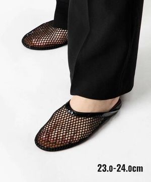 アライア ALAIA FLAT MULES in FISHNET AA3M081TK007 ミュール
