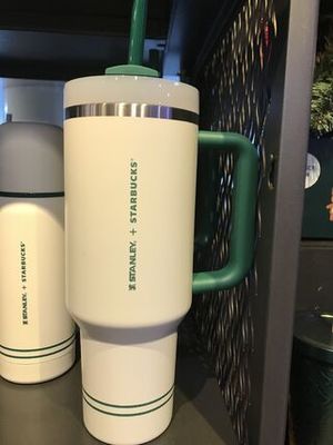 スタバ×スタンレー BIGタンブラー
