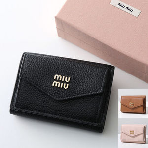 MIUMIU 三つ折り財布 5MH021 ADT7 ヴィッテロダイノレザー