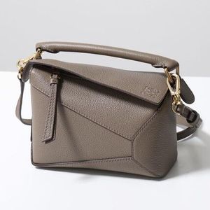 LOEWE ショルダーバッグ PUZZLE EDGE MINI  A510P88X60