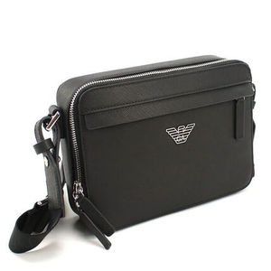 【国内即発】EMPORIO ARMANI クロスボディバッグ EM001186 UC001