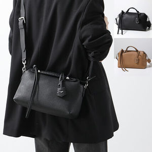 FENDI ショルダーバッグ BY THE WAY MEDIUM セレリア