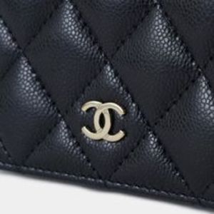 シンプル定番♪【CHANEL】財布 二つ折り