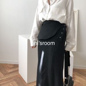 uni's room■モードな着こなしが叶う ユニークベルト付 スカート