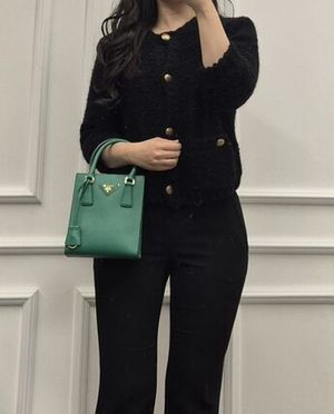 プラダ トライアングルロゴ サフィアーノ バッグ 1BA358