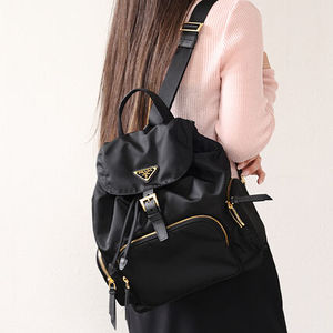 PRADA スモール バックパック 1BZ081 RV44 リナイロン