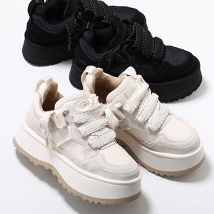UGG スニーカー ASTROMEL 1171541 プラットフォーム
