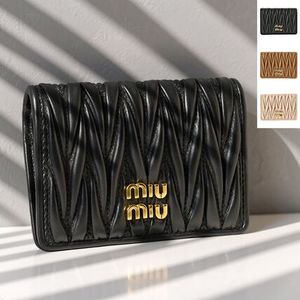 MIU MIU カードケース 二つ折り マテラッセ カードホルダー
