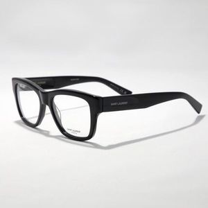 SAINT LAURENT メガネ SL 677 ウェリントン型